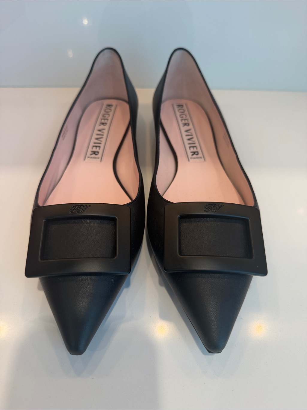 Roger Vivier Nwt Black Pointed Leather Flats With Signature Square Buckle Size42